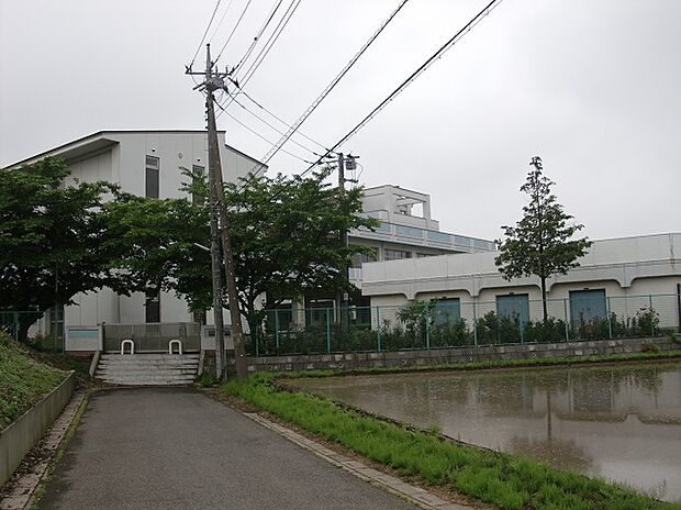 南中学校