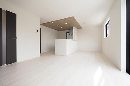 リビングダイニング（LDK16帖）