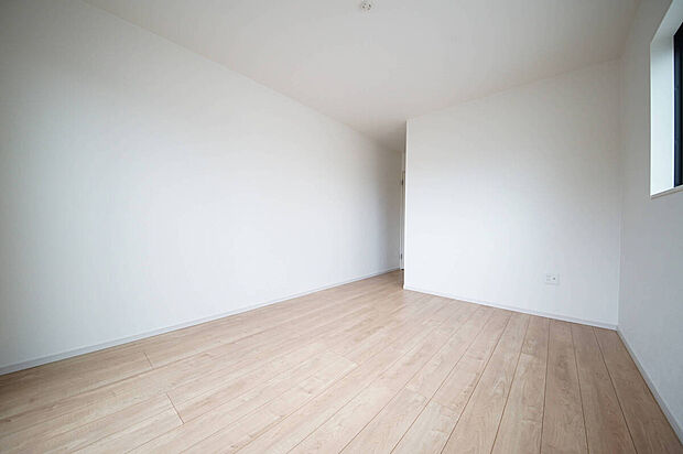 全居室二面採光+収納完備、どのお部屋も風通しが良く整理整頓が捗ります