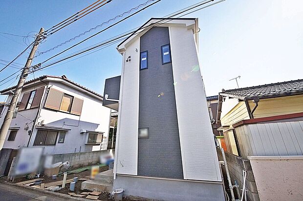 徒歩10分圏内に小学校・スーパー・コンビニ・郵便局・公園・図書館・総合病院など