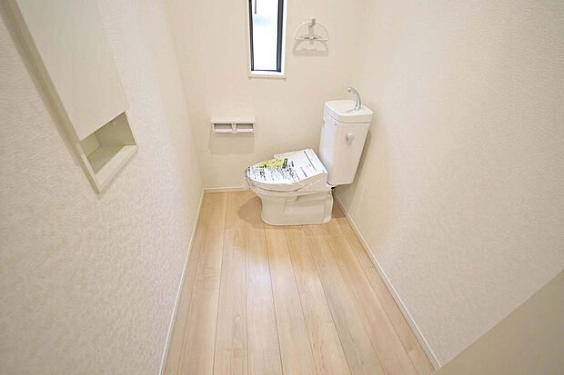 【トイレ】快適なシャワートイレを完備しております