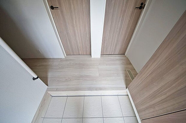 【玄関】玄関がスッキリするシューズボックスがあります