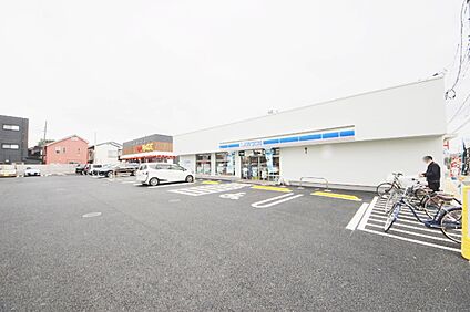 ローソン 約500m