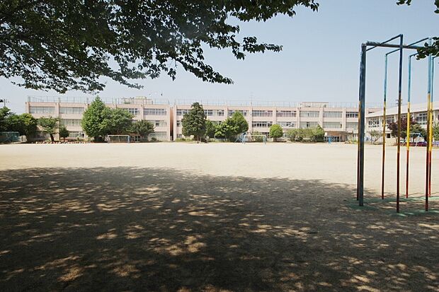西堀小学校