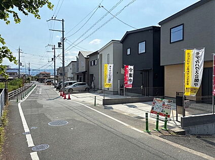 【前面道路】