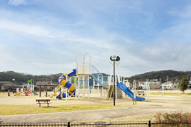 苫編バイパス南公園