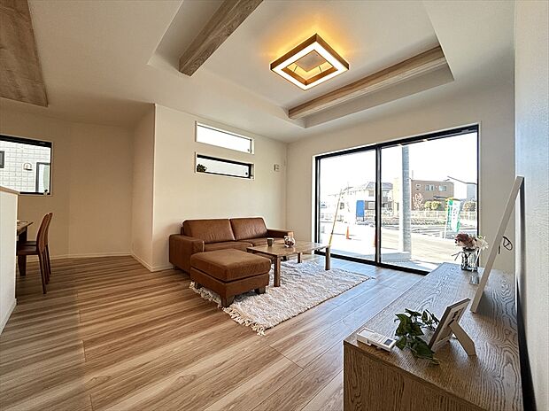 【【既分譲写真／リビング】】※画像にはオプション商品も含まれております。