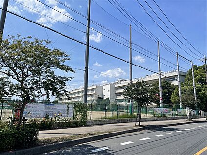 新座市立第二中学校 約1,300ｍ(徒歩17分)