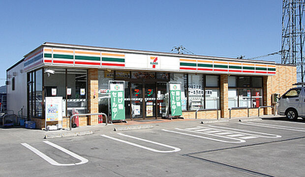 セブンイレブン 約500m~530m