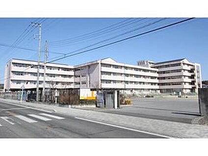 鹿沼市立東中学校 930m ～1010ｍ