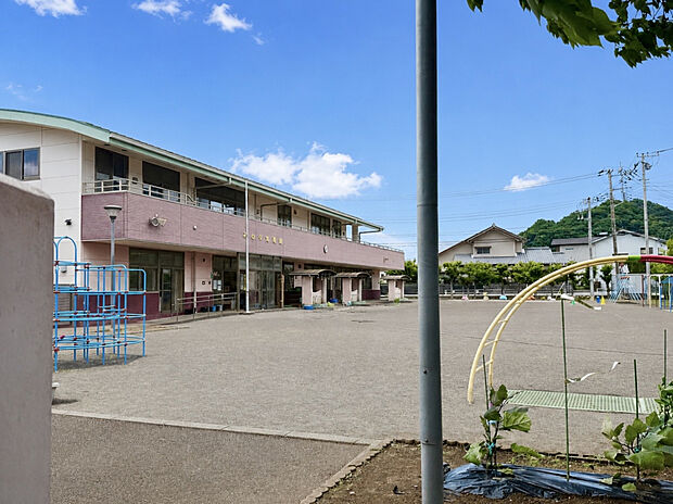 函南町立みのり幼稚園（約896m）