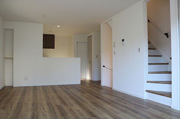 【ＬＤＫ(同一仕様)】お部屋の雰囲気にあわせて、床のお色をお選び頂けます！