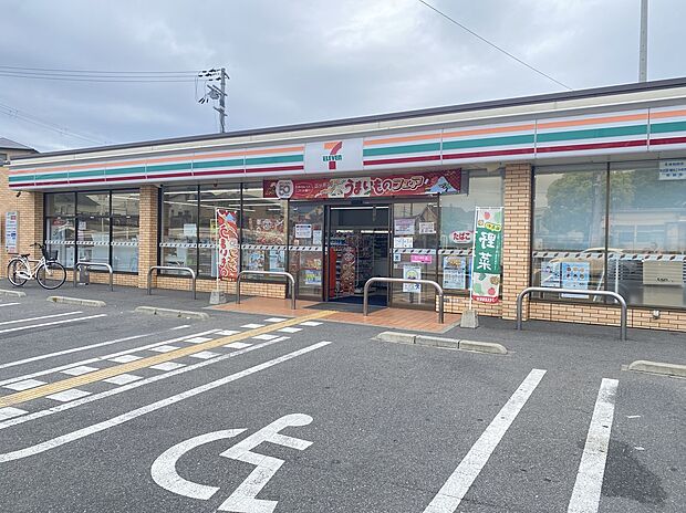 セブンイレブン岸和田春木泉町店（約505m）