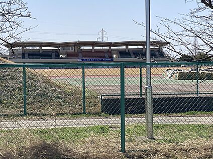 いちい信金スポーツアリーナ 250ｍ(徒歩3分)