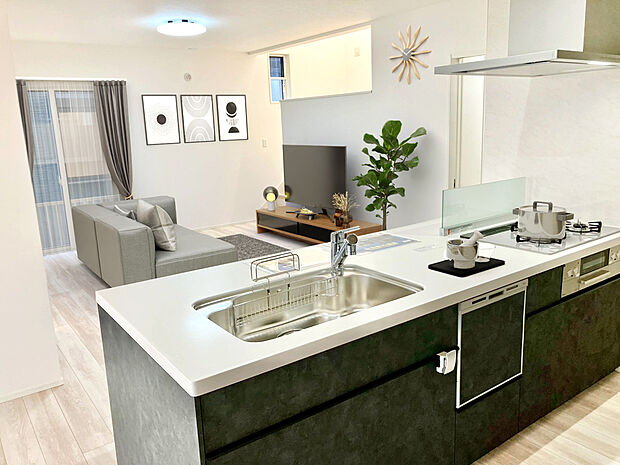 【タマタウン垢田2号地 キッチン】※画像のインテリアはCGの為、実際に設置は御座いません。