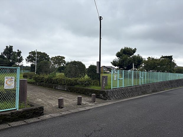 うつくしのやまばと公園
