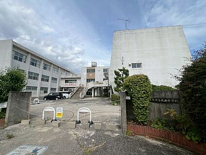 北山小学校 800