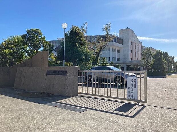 浜松市立佐鳴台中学校(約1,000m)