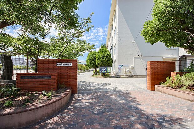 原北小学校(約441m)