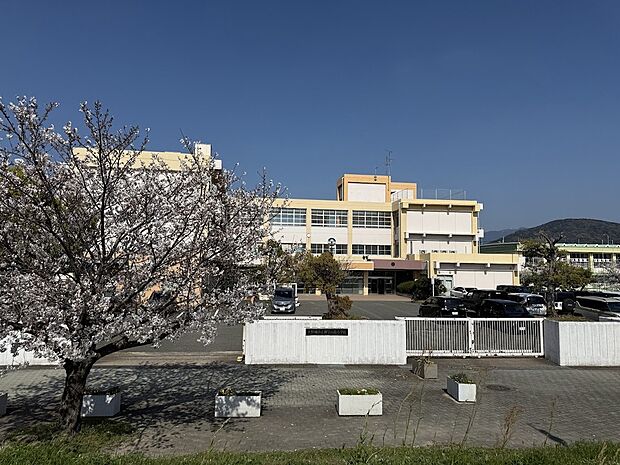 大野城市立御笠の森小学校