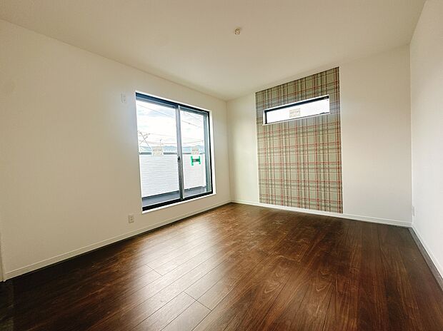 【【プラン例】】デザイン性の高いアクセントウォールが施されており、シンプルな中にも華やかさと遊び心が感じられる洋室。