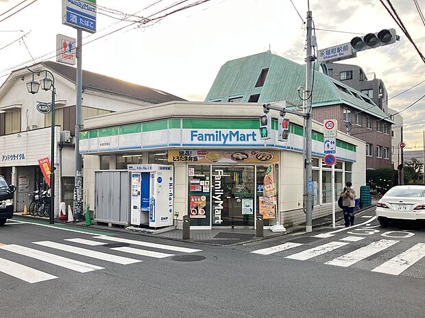 ファミリーマート 西永福駅前店