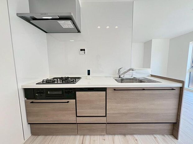 ◆忙しい家事を時短化出来る「食洗機」付システムキッチン!面倒な後片付けを任せて時間を有効活用出来ます!