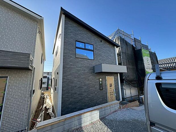 【現地外観写真/1号棟】小中学校徒歩12分圏内でお子様の通学安心!(2026年2月撮影)