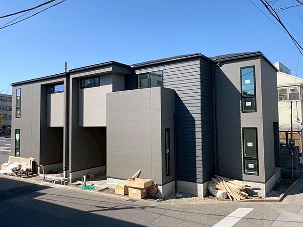 ◆洗練されたデザインが魅力的な重厚感のある2階建てが誕生!イオンモール等買物施設が充実している便利なエリア!