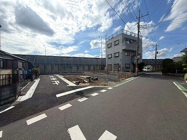 【現地写真】本物件は未完成のため、お近くにある同仕様の完成物件をご案内いたします。完成後の暮らしをイメージしながら、安心してご検討いただけます。どうぞお気軽にお問合せくださいませ。