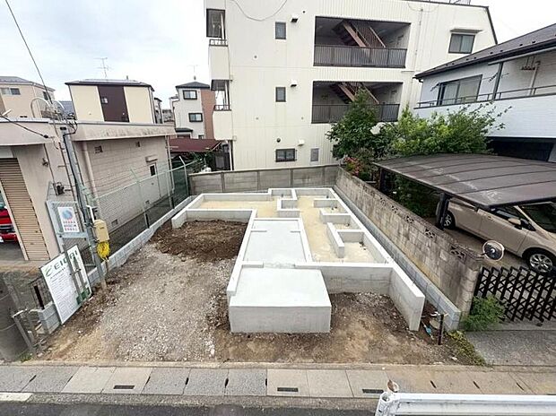 【現地写真】JR埼京線・武蔵野線の2路線が使える「武蔵浦和」駅まで自転車でわずか7分!大宮や都心へ好アクセスな立地は、平日のオフィスワークから休日のレジャーまで大活躍。