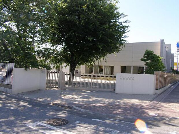 清泉幼稚園(約850m・徒歩11分)