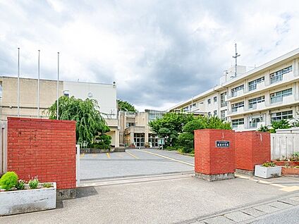 春里中学校 190m(徒歩3分)