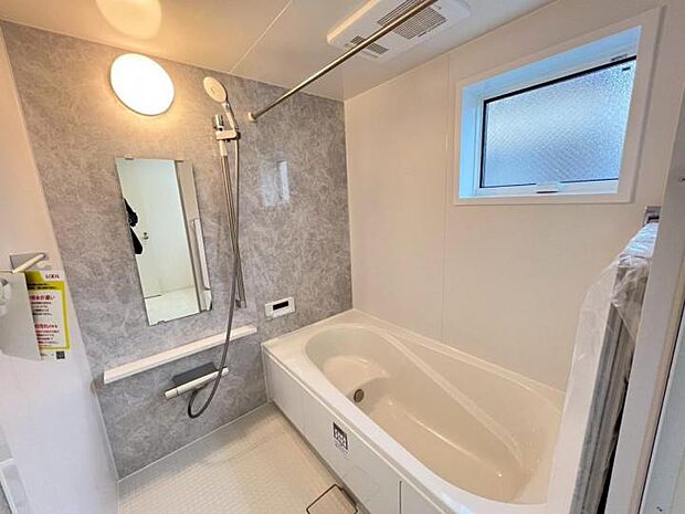 【2号棟】2号棟◆ゆったりと寛げる浴室!1日の疲れをリフレッシュしやすいです!