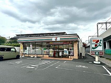 セブンイレブン 越谷宮本町1丁目店 350m(-)