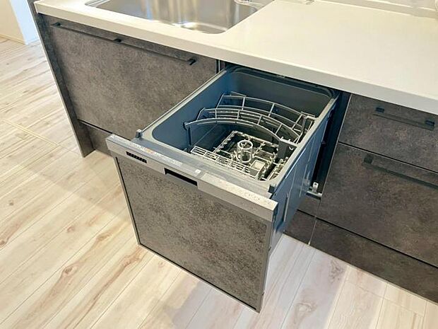 【キッチン】◆忙しい家事を時短化出来る「食洗機」付システムキッチン！面倒な後片付けを任せて時間を有効活用出来ます！