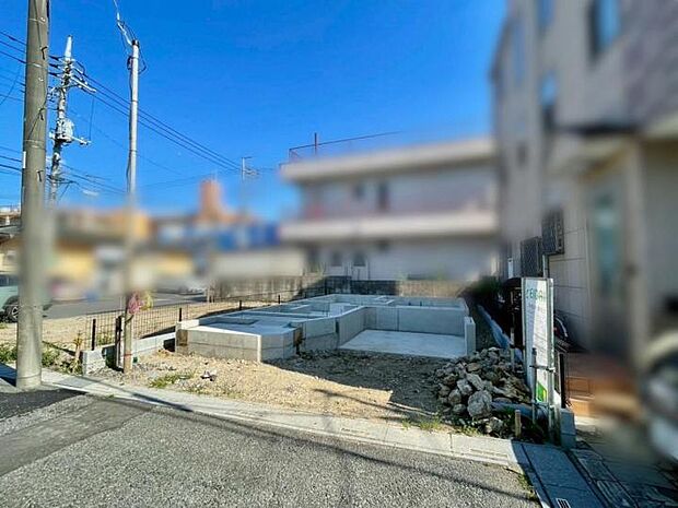 【現地写真】◆未完成ですが立地や周辺環境をご確認いただきながらどのような建物が完成するかご説明させていただきます!また近隣にある同じく当社グループ施工の完成住宅をご案内させていただきます!※2026.7月撮影