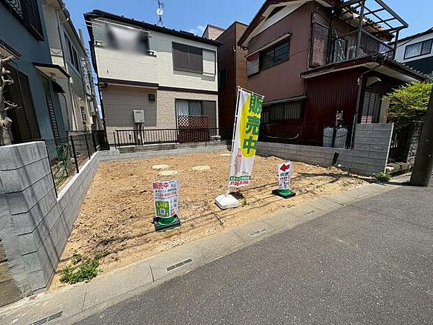 【現地】「イオンレイクタウン」まで車で約14分(約5400m)。お買い物やレジャーが気軽に日常使いできます。