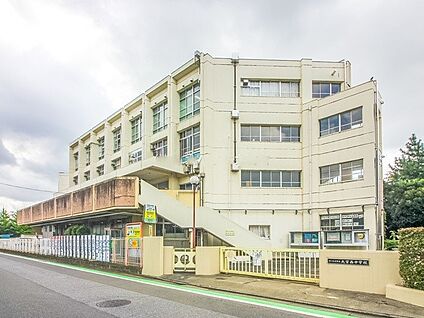 大宮西中学校 1300m(徒歩17分)