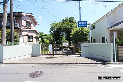 あきる野市立屋城小学校 800m(10分)