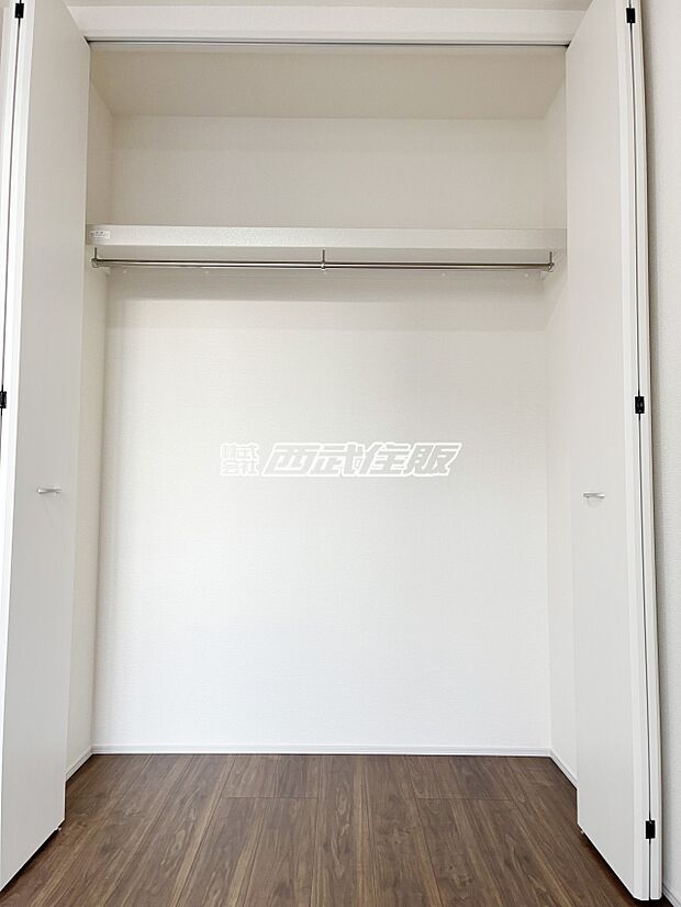 【収納】【2階・洋室】クローゼット