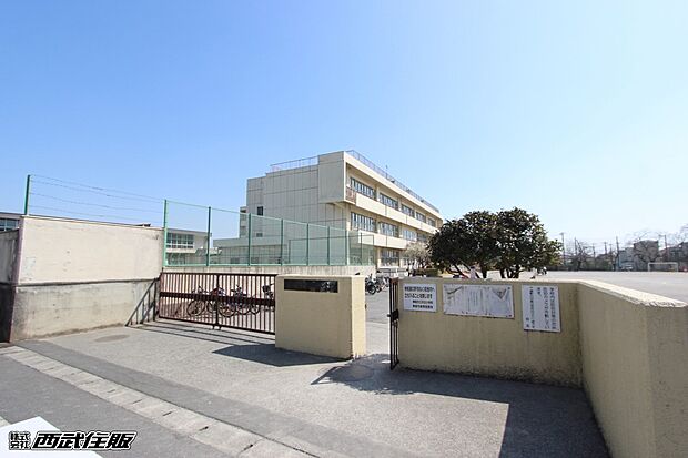 河辺小学校（約450m・徒歩6分）