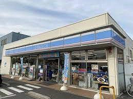 ローソン 瑞穂東松原店（約640m・徒歩8分）