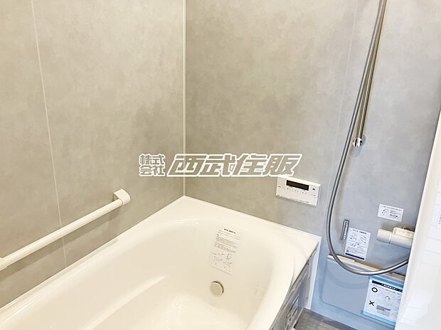 【非公開】【ユニットバス】半身浴もできる大きなバスタブで疲れを癒して下さい。同仕様写真