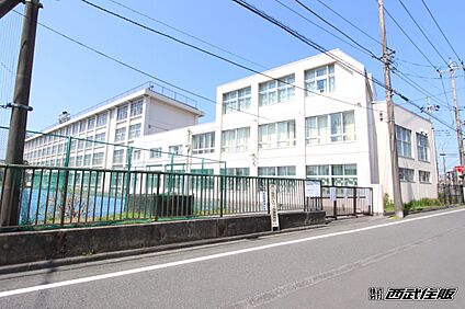 福生市立福生第二中学校 600m(8分)