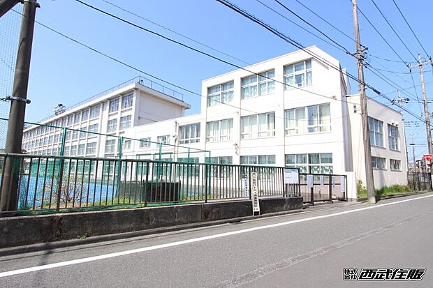 福生市立福生第二中学校(約600m・徒歩8分)