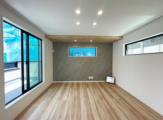 【【LDK】】【リビングイメージ】モデルハウス写真
リビングTVボード箇所にはアクセントクロスを予定しています。
※イメージ写真