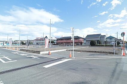 前面道路含む現地写真