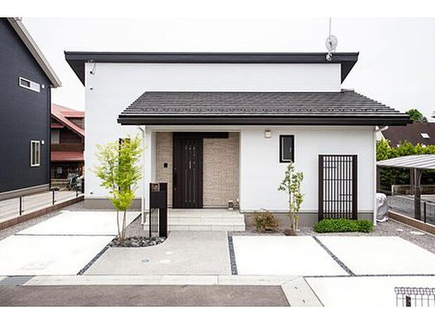 【 参考プラン/平屋】古家具を使った古民家スタイルの平屋。
年を重ねても「楽に」「楽しく」暮らせるように設計。