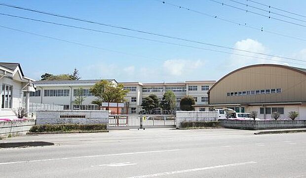 大山小学校（約1,210m）